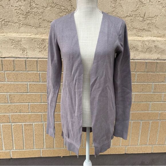 Lululemon Athletica City Street Light Purple Women's Cardigan (Size 4) - Picture 7 of 12